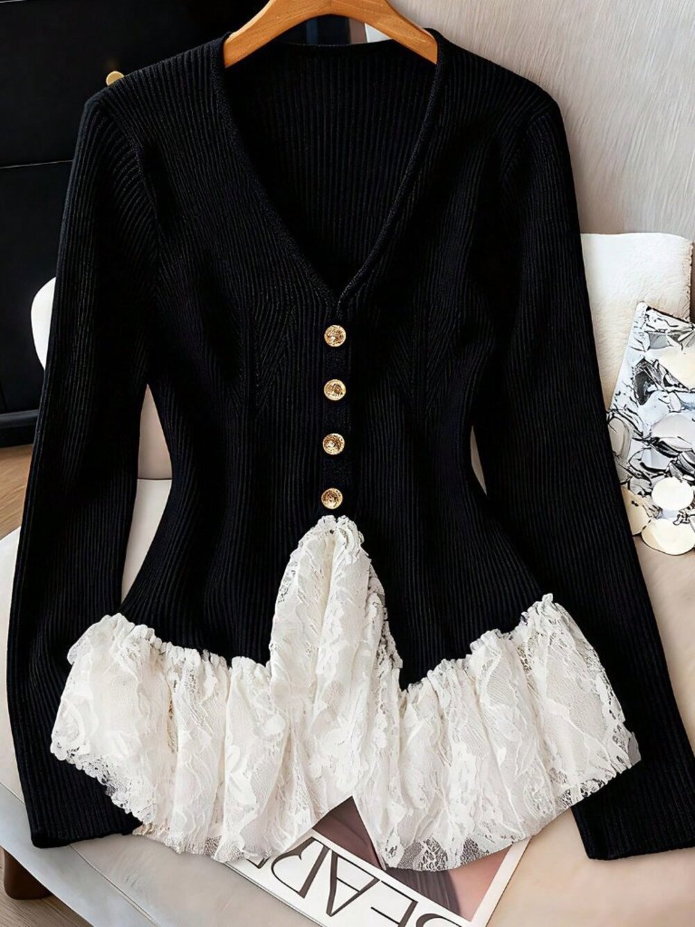 Black Casual Women's V-Neck Lace Patchwork Knit Sweater